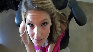 Гореща учителка мастурбира след чифт besplatno porno гърди